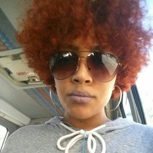 Meet your Posher, Christi