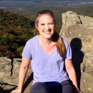 Meet your Posher, Stefanie