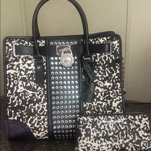 Michael Kors Studded Calf Hair Large Hamilton😍🎀
