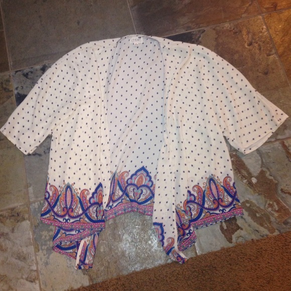 Kimono - Picture 1 of 1