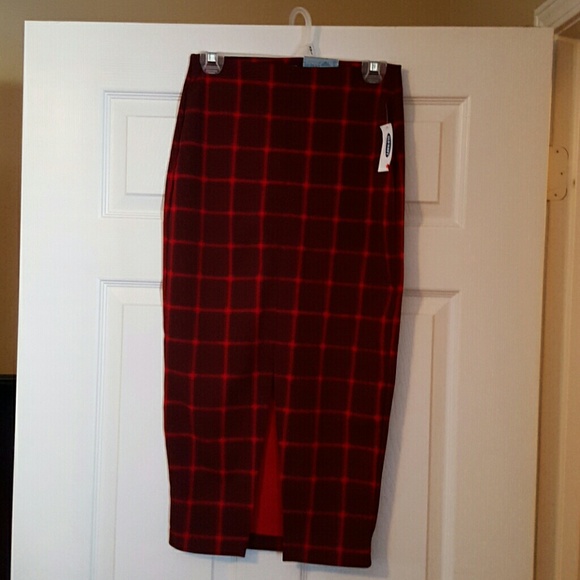 Plaid midi skirt with front split