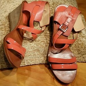 Coach salmon sandals