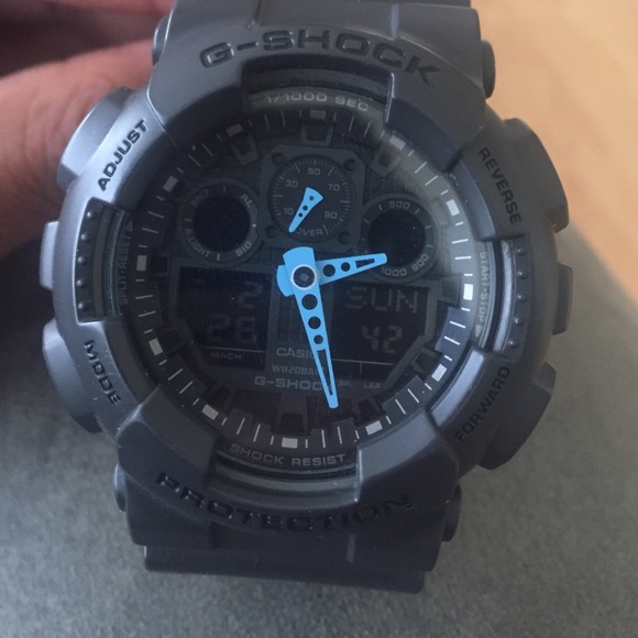 g-shock gray watch