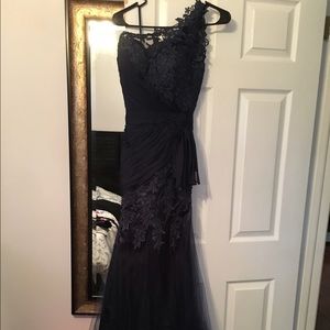 Beautiful Navy Blue Never Worn Gown