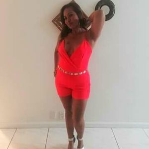 Meet your Posher, Liliana p