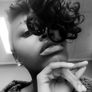 Meet your Posher, Jade