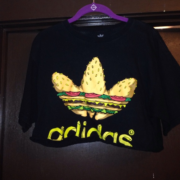 Cropped Adidas hamburger tee Cropped Adidas hamburger tee