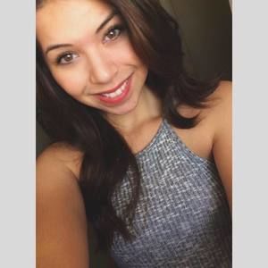 Meet your Posher, Marissa