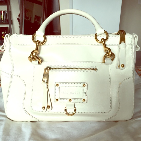 Marc Jacobs Handbags - 100% Auth Marc Jacobs Collection Handbag