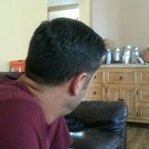 Meet your Posher, Javier