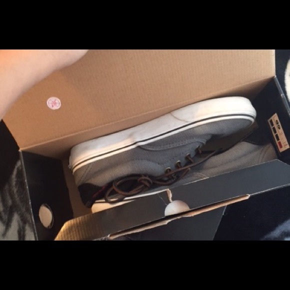 grey vans