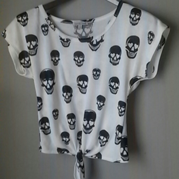 Skull Print Crop Top
