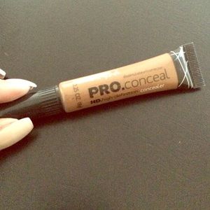 LA Girl Pro HD concealer
