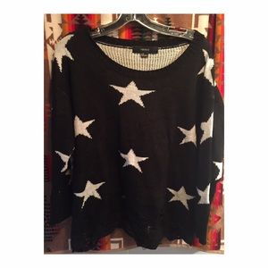 Forever 21 destroyed hem star print sweater