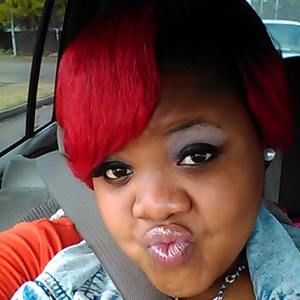 Meet your Posher, Queshia ben'badd