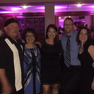 Meet your Posher, Elaine