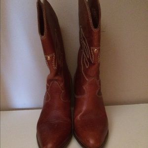 Fashion cowboy boots