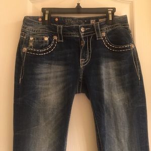 Size 27 miss me jeans