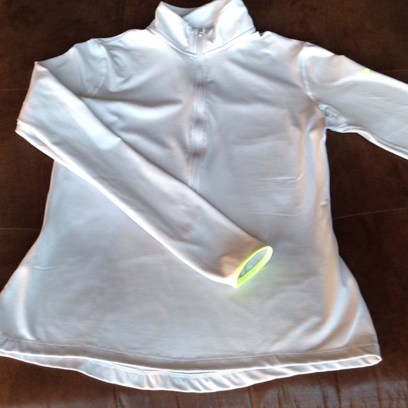 NIKE pro dry fit size large half zip jacket