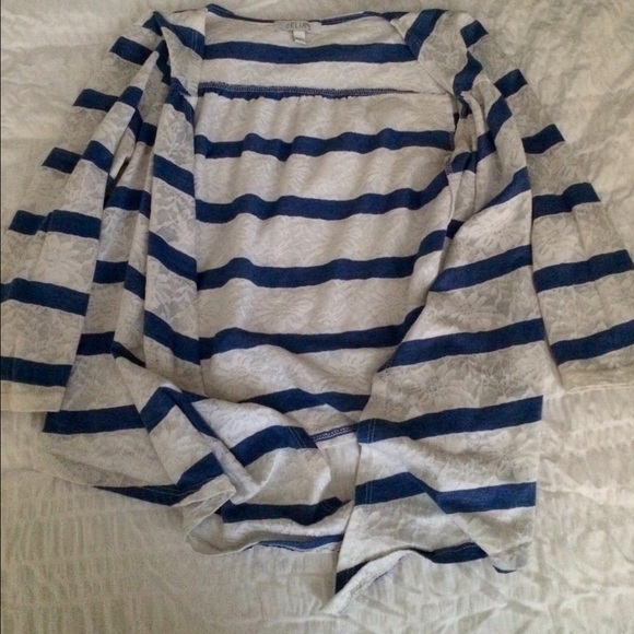 Delias 3/4 sleeved cardigan.