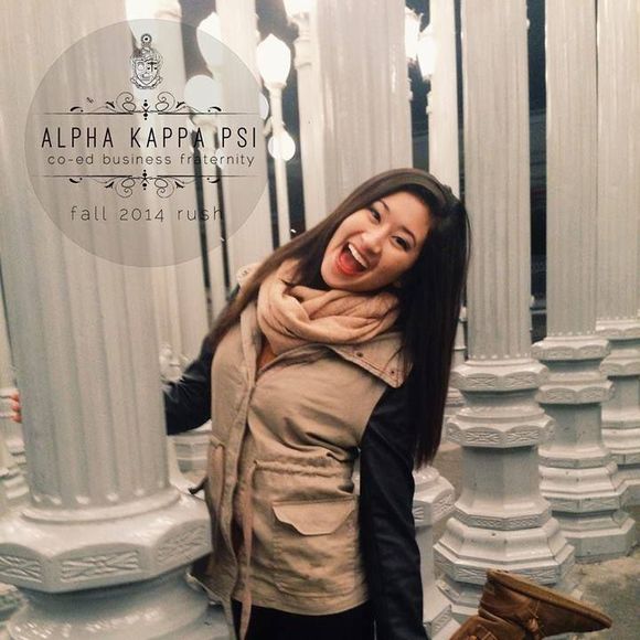 Meet your Posher, Kristine