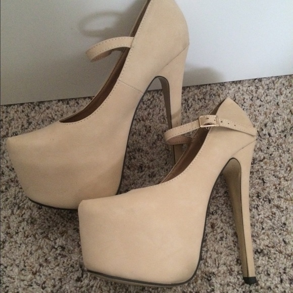 Nude Heels  ||✨
