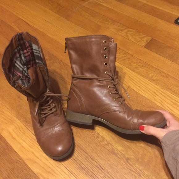 Brown BONGO combat boots.