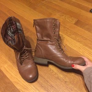 Brown BONGO combat boots.