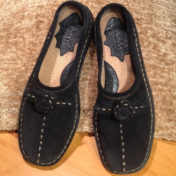 Born black suede mules