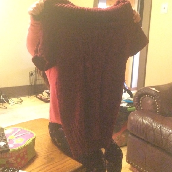 Dark red sweater that comes with belt