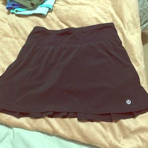 Lululemon ruffle skirt