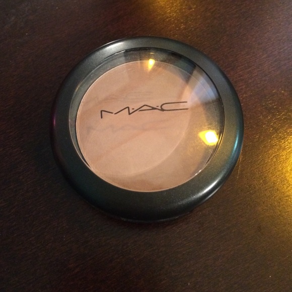 MAC Blush