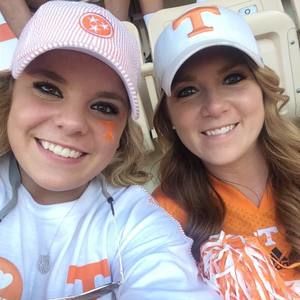 Meet your Posher, Allyson