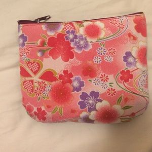Makeup bag