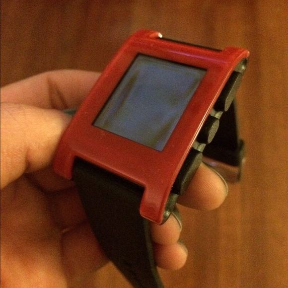 PebbleSmartWatch (Red) - Picture 4 of 4