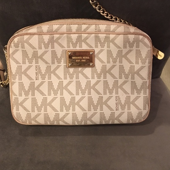 Michael Kors crossbody