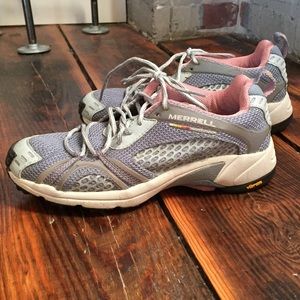 Merrell continuum running shoe