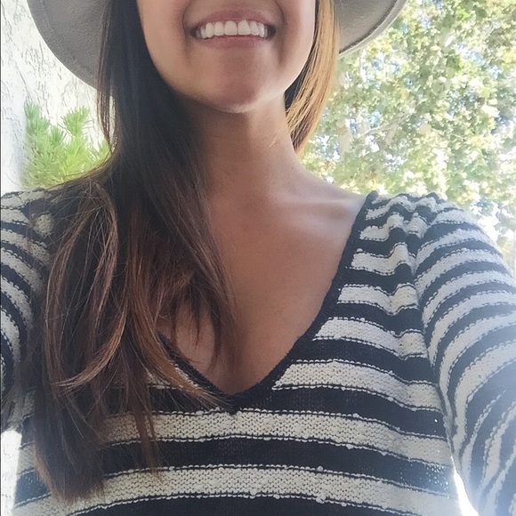 Sale / Striped Tunic Sweater Dress - Picture 4 of 4