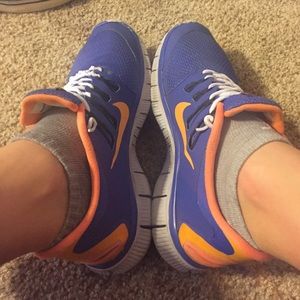 Nike women's free runs 5.0
