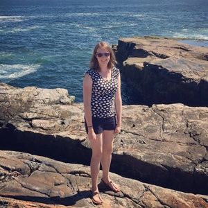 Meet your Posher, Kelly