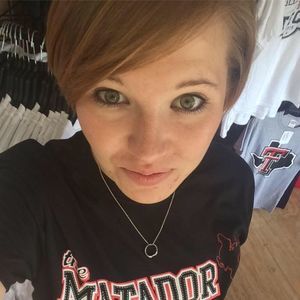 Meet your Posher, Lindsey