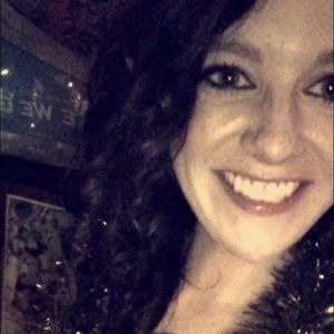 Meet your Posher, Brenna