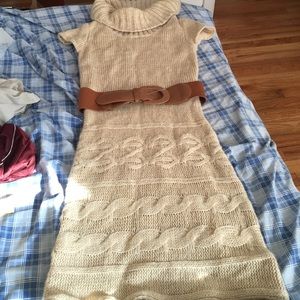 Very gorgeous knit dress!