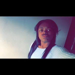 Meet your Posher, De'ajah