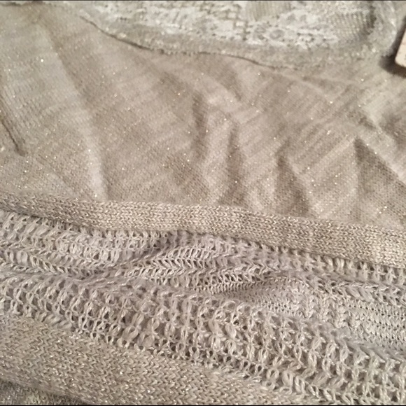 ❄️Free People lace high neck sweater NWT❄️ - Picture 4 of 4