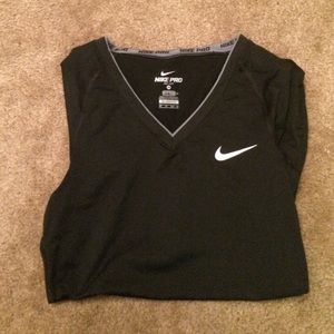 Black Nike pro fitted top