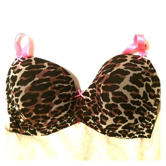 Betsey Johnson leopard bra
