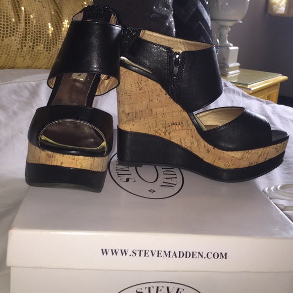 Steve Madden GLORYIA Wedges