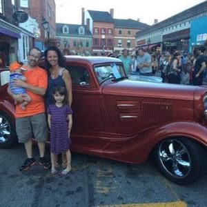 Meet your Posher, Lawrence