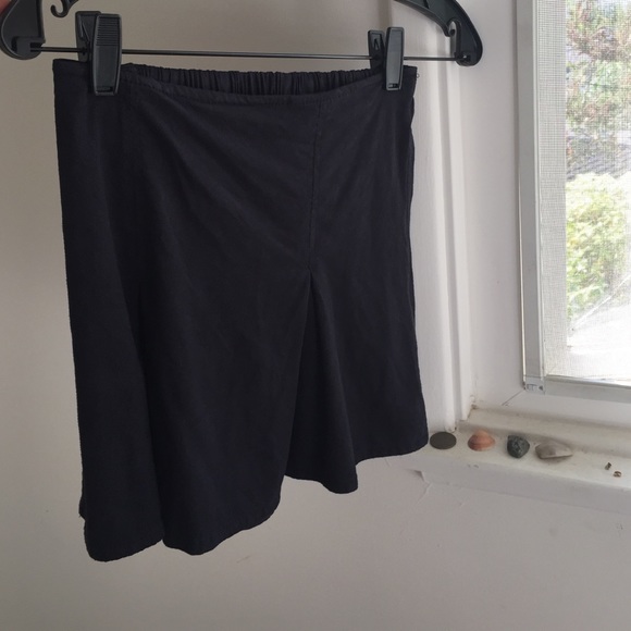 Navy blue Brandy Melville skirt